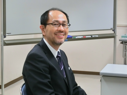 ヒーズ株式会社の岩井徹朗です。 ヒーズ株式会社の岩井徹朗です。